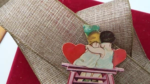 Wire Edge Ribbon Linen Burlap Look Gold Metallic accents HOLIDAY   2.5" 5 yds - Picture 1 of 5