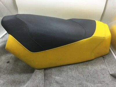 Asiento Ski Doo 2008-2009 MXZ Adrenaline 600 MXZ Renegade X 1200 510004689 Foto 1 de 4