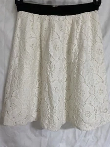 LOFT White Floral Lace Flare Skirt With Black Waist Lined Size 2P - Picture 1 of 4