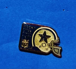 Dallas Cowboys Kodak Off. Film Pin NFL National Football League Ship USA only - Picture 1 of 1