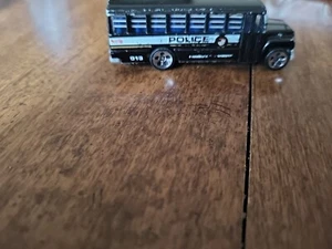Hot Wheels Schulbus Polizei  - Bild 1 von 5
