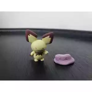 SEHR SELTEN Ditto als Pichu Figuren Pokemon Center Japan Official - Bild 1 von 2