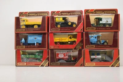 LOT N°4 9 PUBLICITAIRES MODELS OF YESTERYEAR MATCHBOX 1/43 EN BOITE BORDEAUX - Photo 1/4