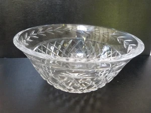 ~Waterford Cut Crystal Glandore Round Fruit Serving Bowl 9" - Picture 1 of 7