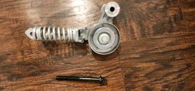 Conjunto de tensor de correa de transmisión accesorio para Buick Encore y Chevy Cruze 2011-2018 Foto 1 de 4