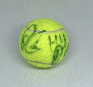 JIM COURIER SIGNED AUTOGRAPH TENNIS BALL W/ HOF 05 FRENCH AUSTRALIAN OPEN CHAMP - Picture 1 of 1