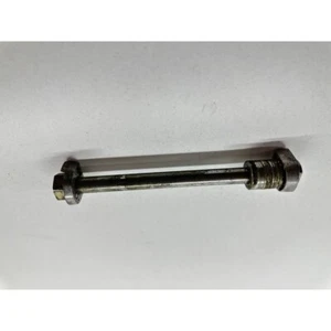 PERNO ASSE RUOTA POSTERIORE APRILIA RS 125 2T 1999-2001-2003-2005 - Imagen 1 de 3