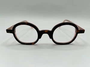 Anne et Valentin Arigato 21A33 - Imagen 1 de 4