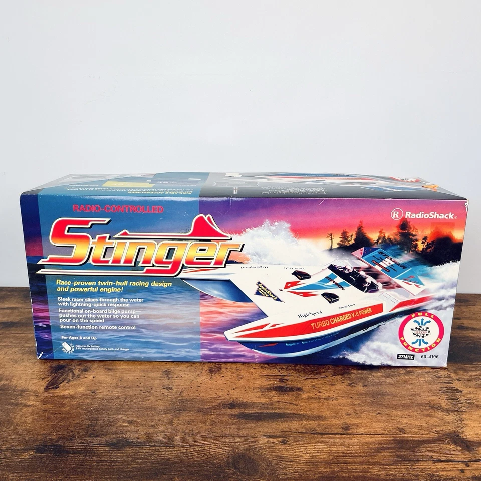 VTG Radio Shack Stinger Radio Controlled RC Racing Boat W/ OG PACKAGING & MANUAL - Image 1 of 4