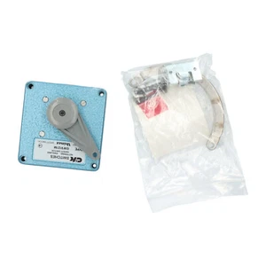 C&K Switches GW9121M Safety Switch New NMP - Picture 1 of 8