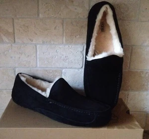 UGG ASCOT BLACK SUEDE SHEEPSKIN SLIPPERS MOCCASINS SIZE US 9 3E WIDE WIDTH MEN - Picture 1 of 7