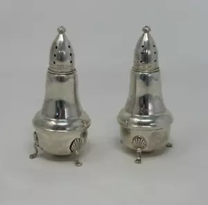 Sterling Silver Matched Salt and Pepper Shaker set - With Glass Inside Weighted - Picture 1 of 4