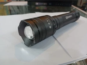 DORCY LED ALUMINIUM FLASHLIGHT TORCH - Bild 1 von 20