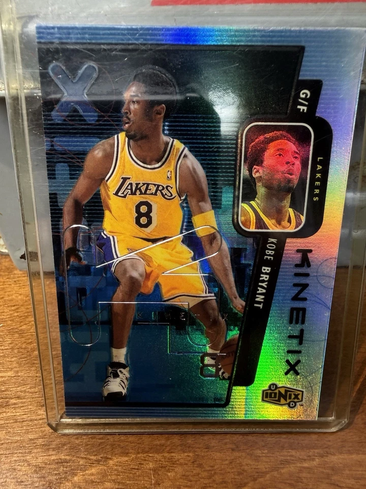 1998-99 Коби Брайант Ionix Kinetix #K13 Los Angeles Lakers - Изображение 1 из 2