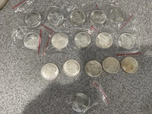 Display Morgan Silver dollars 15 - Picture 1 of 5