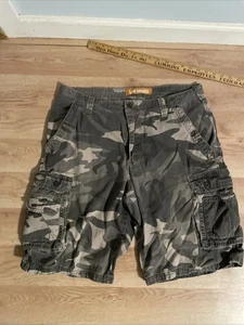 Lee Dungarees Men's Camo Cargo Shorts Multi Size 34 Pockets 100% Cotton - Picture 1 of 5