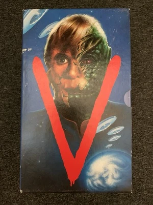 V the final battle vhs videotape Boxset collectors edition - Image 1 of 4