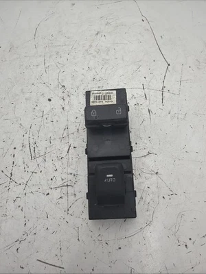 Hyundai Sonata 2015-2019 RIGHT FRONT PASSENGER Window Switch 93575-C2010 - OEM — 第 1/4 张图片