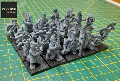 24 x Highlands Miniatures Sons of Ymir Dwarf Death Seekers inc Cmd (bases inc)