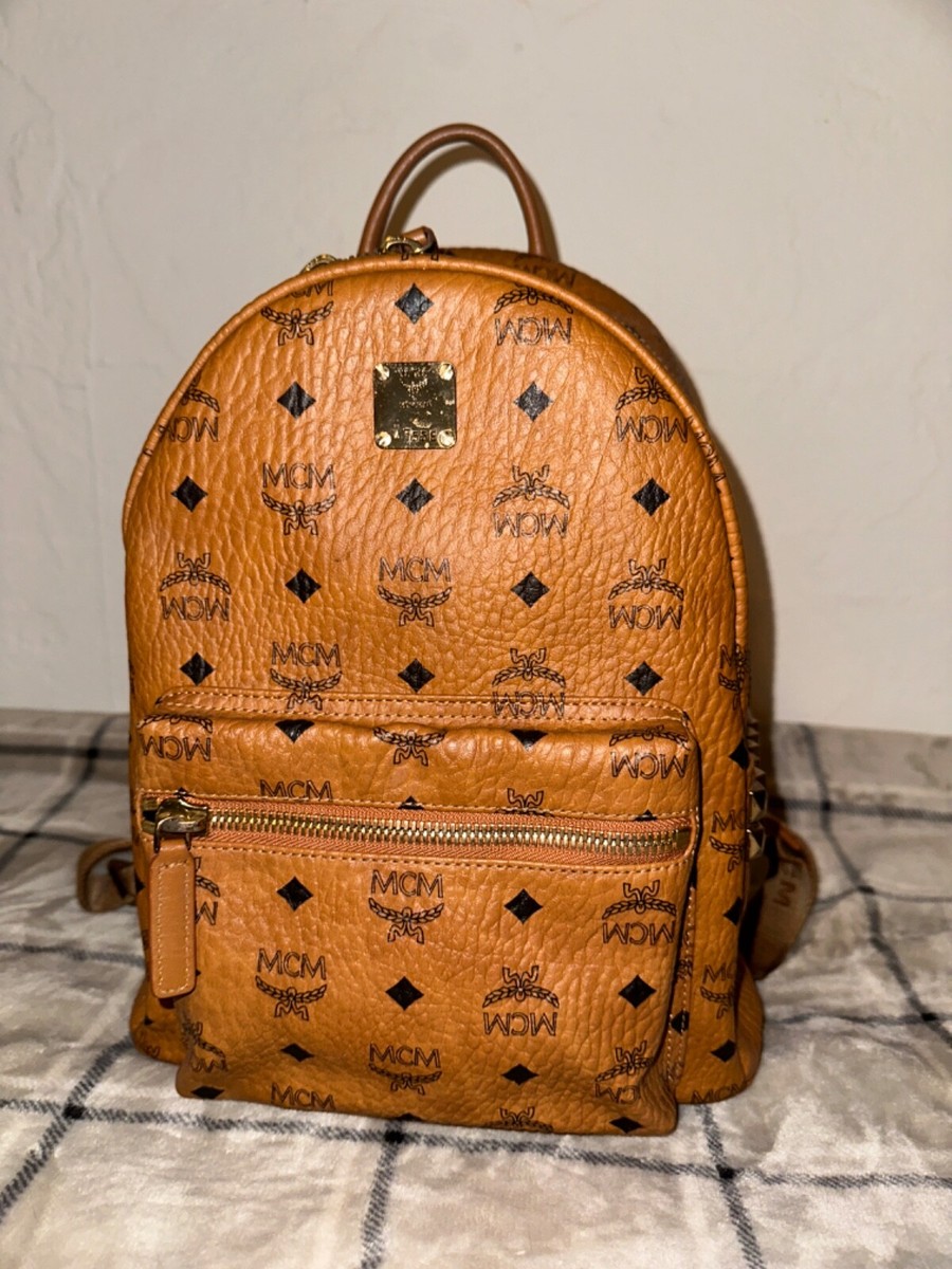mcm medium backpack leather cognac color. Lightly used  display picture 1