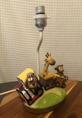 Lámpara infantil Lambs and Ivy 2013 Safari Train, muy buen estado, usada Foto 1 de 4