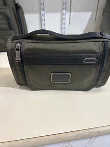 NEW Tumi Gen 4.3 Core Ballistic Nylon MEDIUM TRAVEL DOPP KIT - OLIVE GREEN - Picture 1 of 5