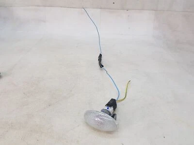 PEUGEOT 307CC 03-09 DRIVER RIGHT OFFSIDE WING SIDE REPEATER INDICATOR  - Image 1 of 4