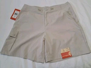Columbia Weatherproof Women's Pebble Cream Beige Shorts Size 10 NWT - Picture 1 of 10