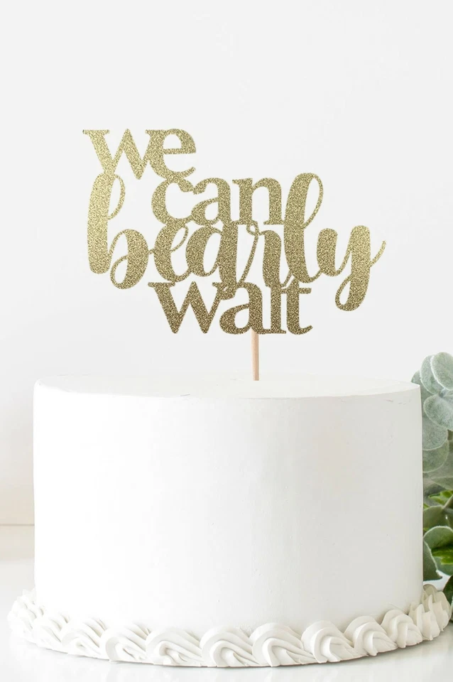 Podemos esperar mucho Cake Topper Bear Baby Shower Cartulina de doble cara con purpurina Foto 1 de 1