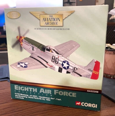 Corgi P-51D Mustang WWII Airplane 1/72 Eighth Air Force AA32208 Used Incomplete - Image 1 of 4