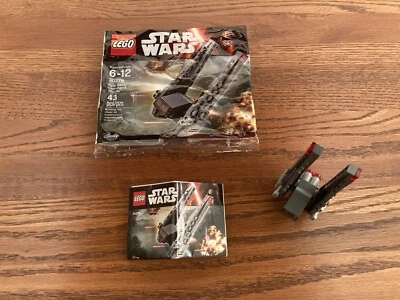 2016 LEGO Disney 30279: Star Wars Kylo Ren's Command Shuttle 43pcs 100% Complete - Image 1 of 4