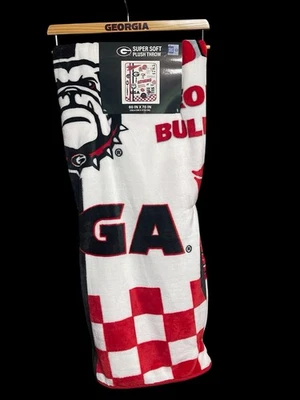 Pegasus Georgia Bulldogs 60” x 70” Fan Favorite Royal Plush Blanket - Image 1 of 4