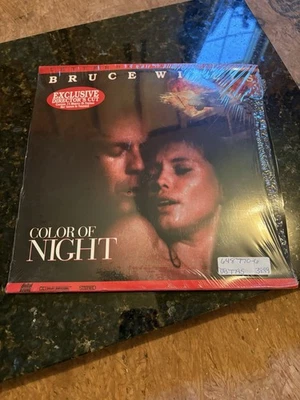 Color of Night (Laserdisc, 1995) Foto 1 de 2