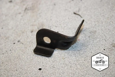 Honda CB750 1974 cuatro soportes de interruptor de parada de freno trasero T11-4260.AAP Foto 1 de 3