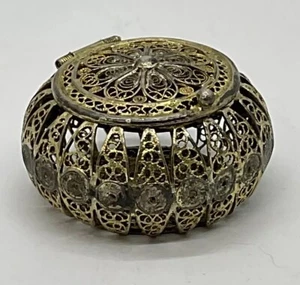 Vintage Filigree 800 Silver And Gold Filled Trinket Case Box Round Hinged Lid - Picture 1 of 6
