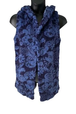Koolaburra by UGG Cozy Sherpa Hooded Vest Navy Floral
