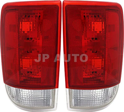 For 1995-2004 Chevrolet Blazer Jimmy Tail Light Set Driver and Passenger Side - Image 1 of 4