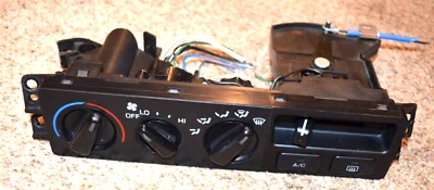 1992-1996 TOYOTA CAMRY CLIMATE CONTROL TEMPERATURE HEAT AC W/ HARNESSES OEM - Image 1 of 4