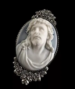 Jesus Christ Cameo Brooch Religious Pin, White on Frosted Blue,  Antiqued Silver - Picture 1 of 5