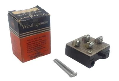 Westinghouse 450D818G01 Contact Block Type OT Class 15-022 1 NO Front-Single - Image 1 of 2