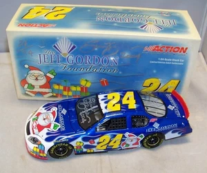 1:24 ACTION 2004 #24 JEFF GORDON SAM BASS HOLIDAY AUTOGRAPHED DOOR NUMBER #24/24 - Picture 1 of 9