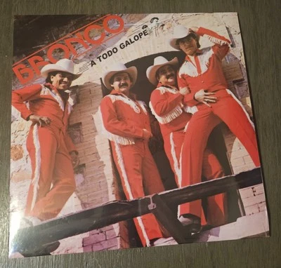 Bronco - A Todo Galope Vinyl LP Color Azul Envio Gratis y Rapido USA NUEVO - Image 1 of 2