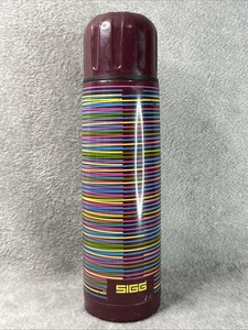 Vintage Sigg Trinkflasche - weinrot - Aluminium + Kunststoff - bunte Streifen, Vintage - Bild 1 von 7