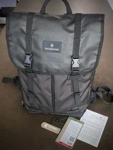Victorinox Altmont 3.0 Flapover Laptop Rucksack 15,6" schwarz mit Etikett - sehr schön! - Bild 1 von 24