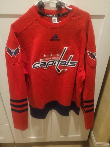 NWT ADIDAS Washington Capitals Crewneck Pullover Sweater - Size Men's Small Cover