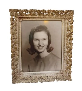 VINTAGE WHITE GOLD ORNATE METAL PHOTO FRAME 10" X 12" HOLDS 8X10 EASEL HANGING - Picture 1 of 12