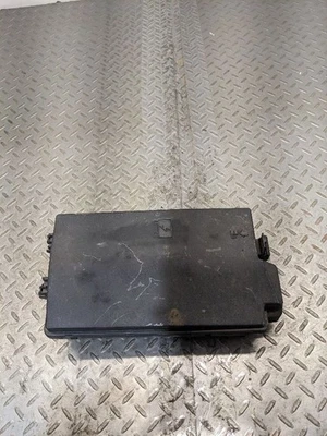 Motor de caja de fusibles sin faros niveladores automáticos se adapta a 10-11 CAMARO 1173838 Foto 1 de 4