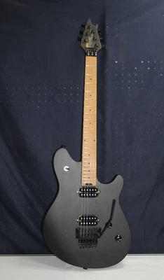 Guitarra eléctrica estándar EVH Wolfgang WG negra mate Foto 1 de 4