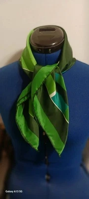 VTG VERA NEUMANN LADYBUG GREEN BLUE LARGE SCARF SQUARE 25.5"~ MADE IN JAPAN  - Image 1 of 4