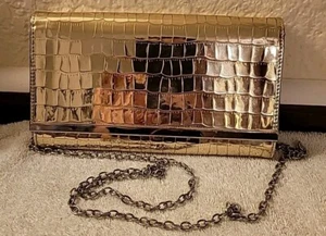 Vintage Gold Clench  Nordstrom Purse With Gold Chain Shoulder Strap Rare - Picture 1 of 10
